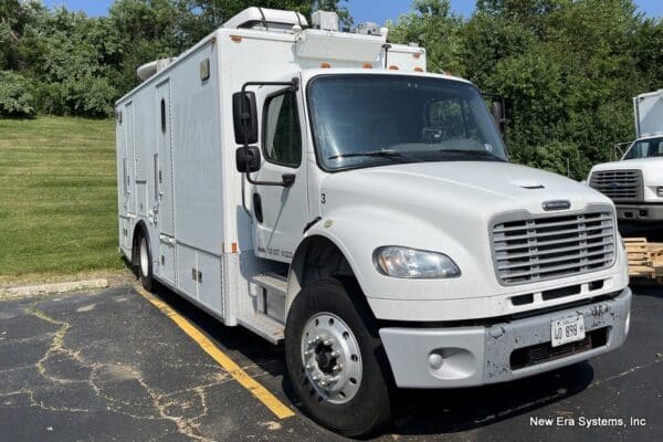 Freightliner Outside Broadcast Truck photograph.