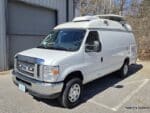 Ford E350 Super Duty SNG Truck Image